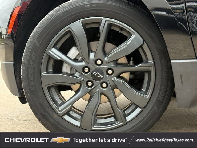 Used 2023 Chevrolet Equinox RS w/ LPO, Cargo Package FWD image 10