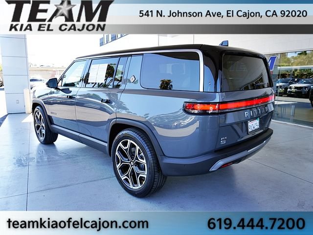 Used 2026 Rivian R1S Adventure AWD/4WD image 8