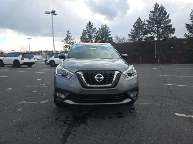 Certified 2018 Nissan Kicks SR w/ Exterior Electronics Package video 2
