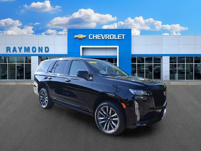 Certified 2024 Cadillac Escalade Sport Platinum w/ Heavy-Duty Trailer Package AWD/4WD image 1