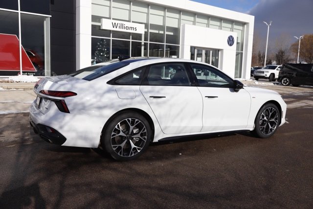 New 2026 Audi A6 Premium Plus image 2