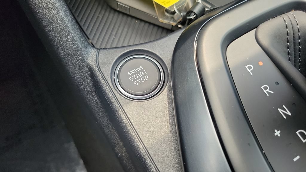 Used 2025 Kia K4 FWD image 22