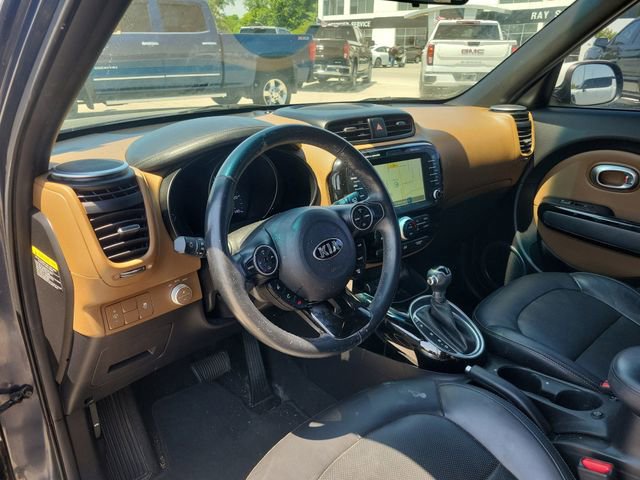 Used 2016 Kia Soul + w/ Audio Package FWD image 14