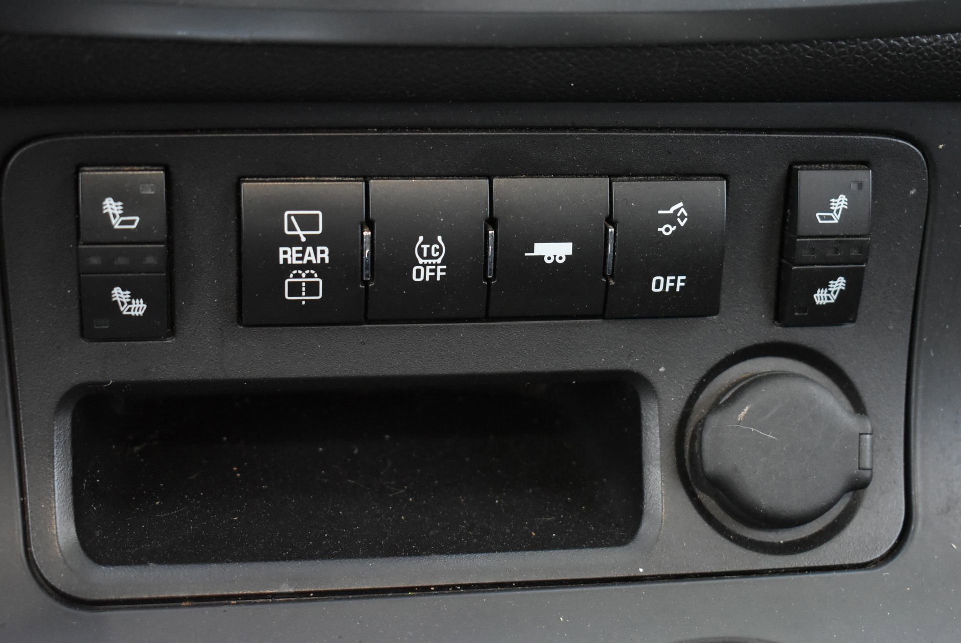 Used 2014 GMC Acadia SLE image 31