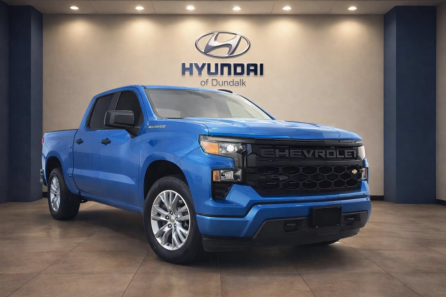 Used 2024 Chevrolet Silverado 1500 Custom AWD/4WD image 3