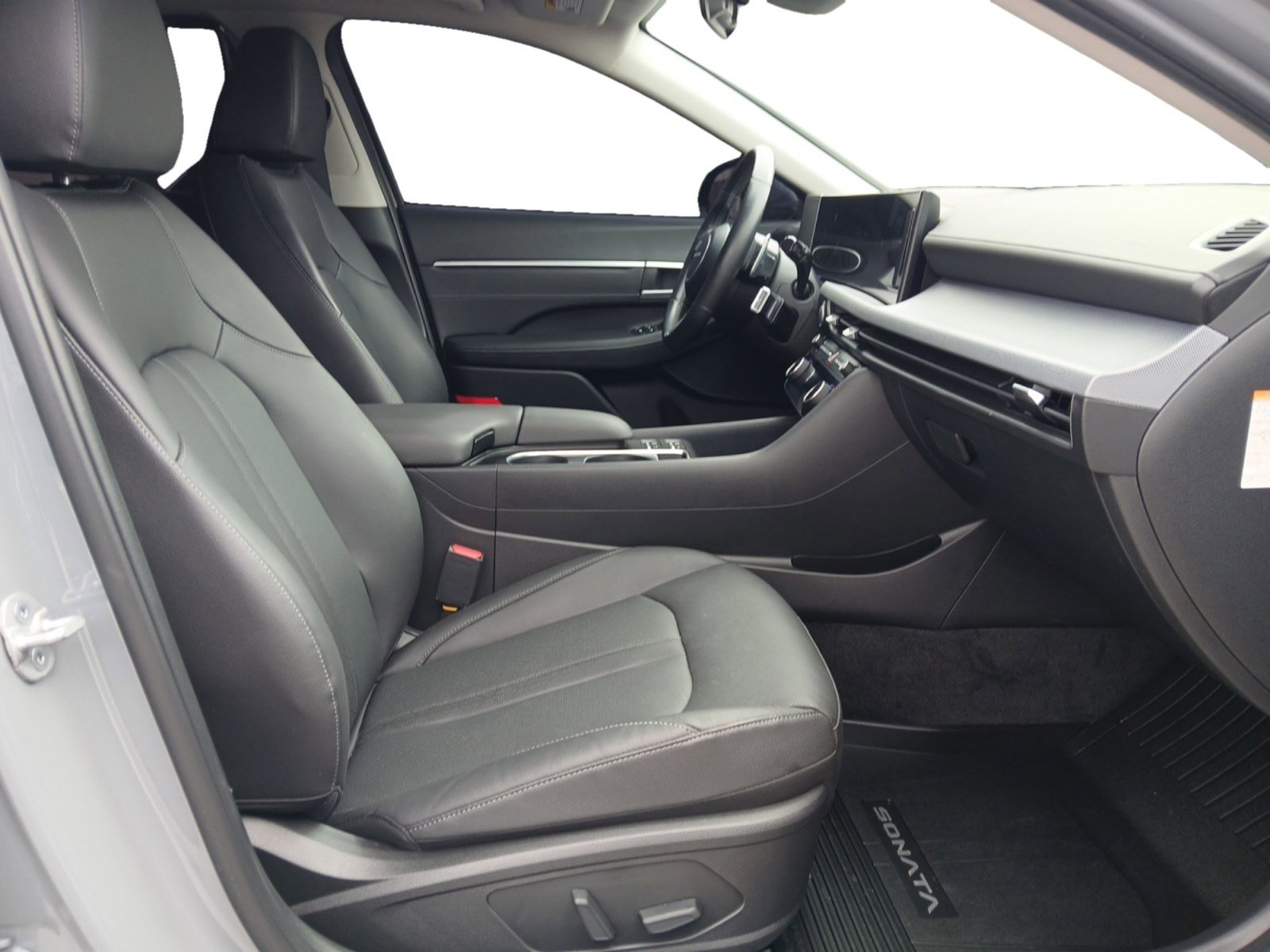 Certified 2025 Hyundai Sonata Limited image 15