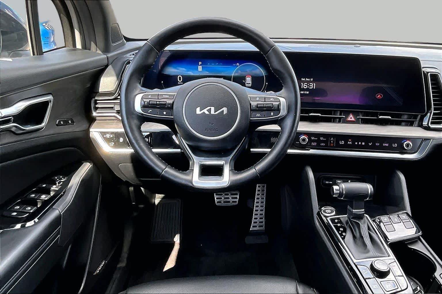 Used 2024 Kia Sportage X-Pro AWD/4WD image 9