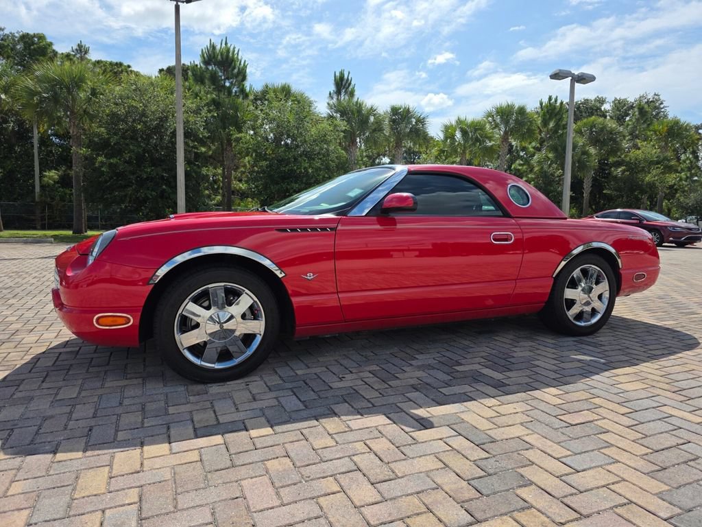Used 2002 Ford Thunderbird RWD image 5