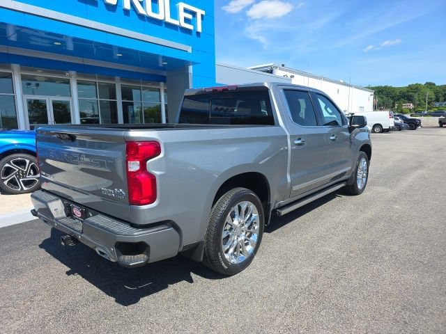 Used 2023 Chevrolet Silverado 1500 High Country AWD/4WD image 9