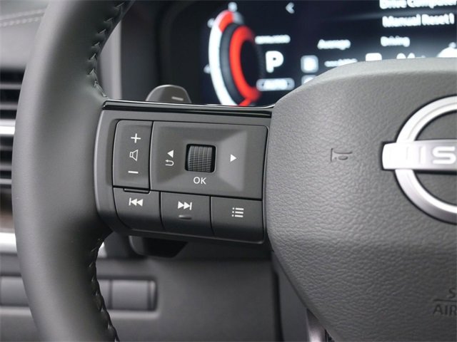 New 2026 Nissan Rogue Platinum w/ Platinum Premium Package image 2