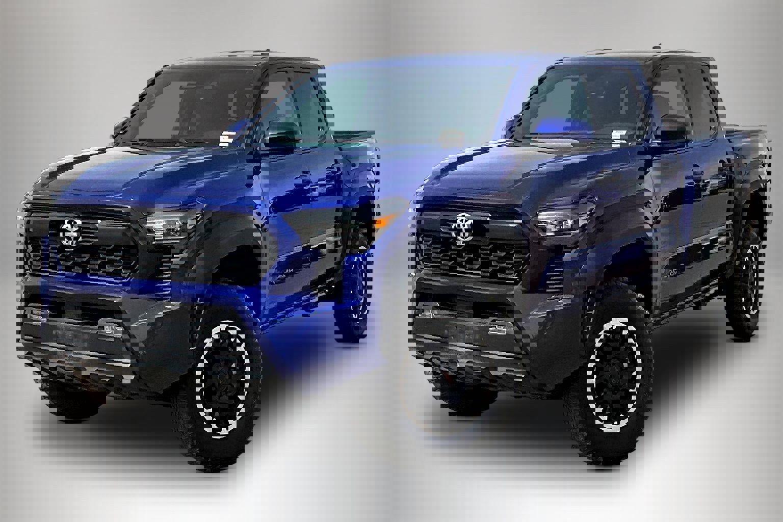 Used 2024 Toyota Tacoma TRD Off-Road AWD/4WD image 3