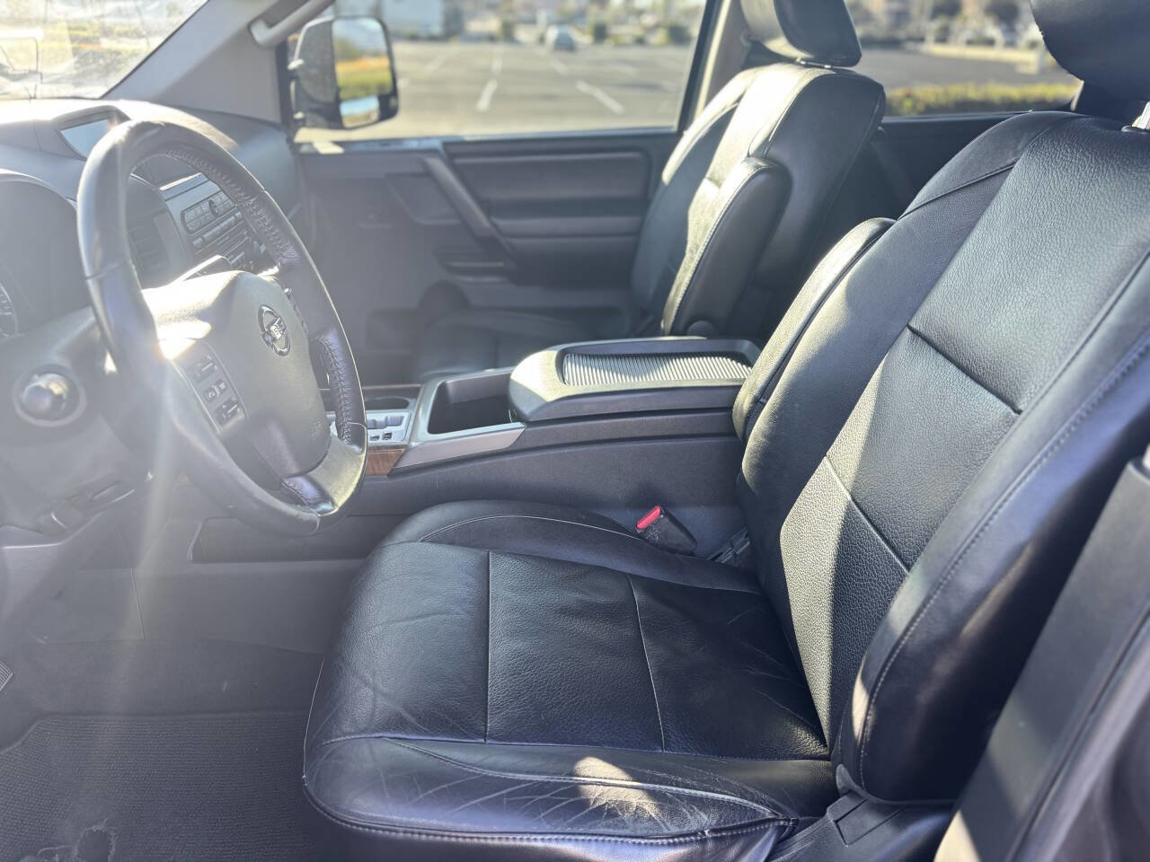 Used 2012 Nissan Titan SL w/ SL Technology Pkg image 11