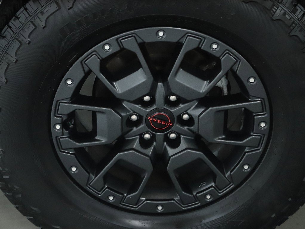 Certified 2022 Nissan Frontier PRO-4X w/ Pro-4X Premium Package image 12