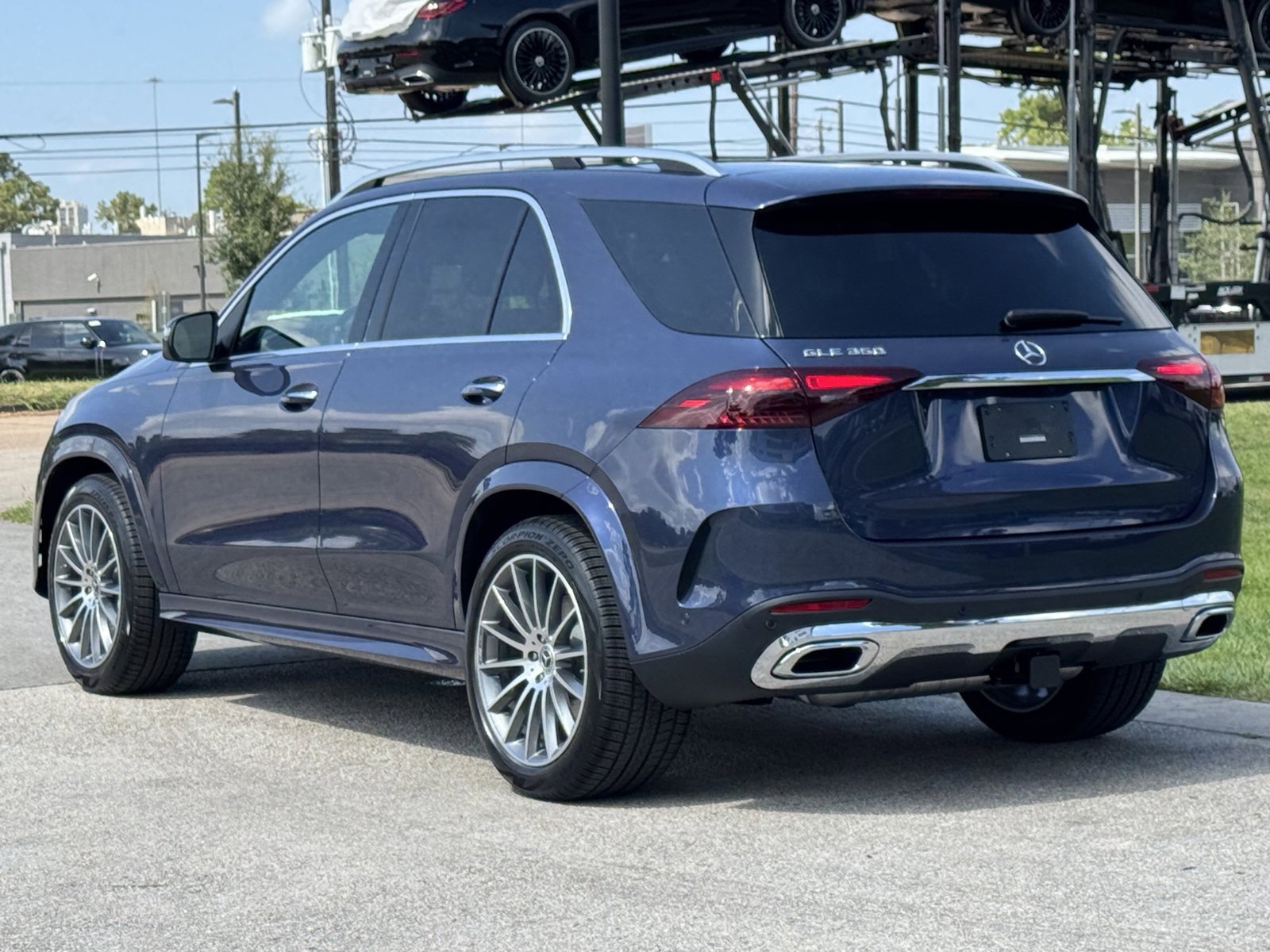 New 2026 Mercedes-Benz GLE 350 4MATIC image 4