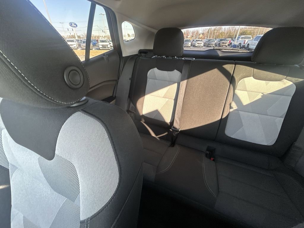 Used 2025 Chevrolet Trax LS image 14