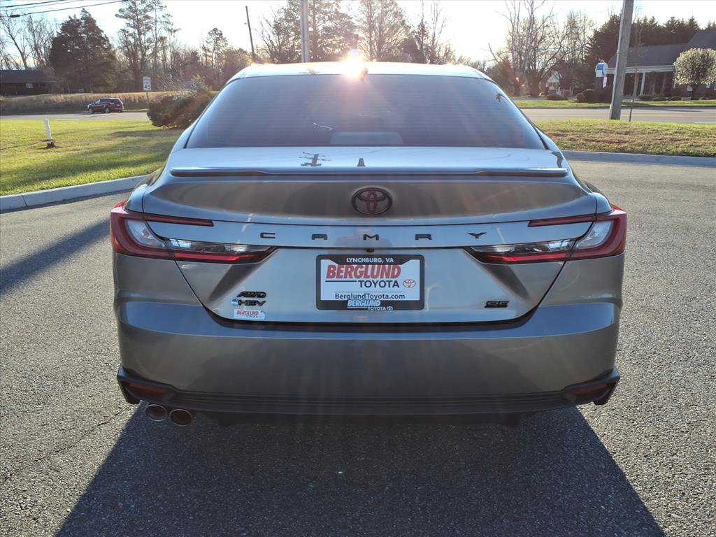 Certified 2025 Toyota Camry SE w/ Convenience Package image 11