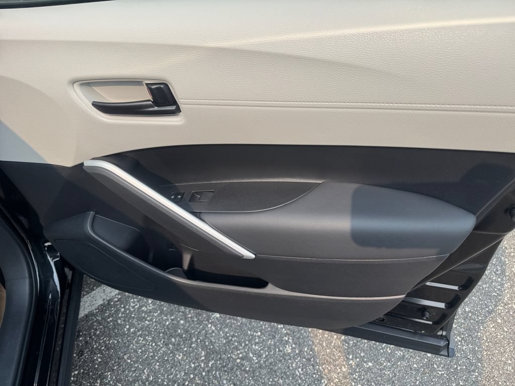 New 2026 Toyota Corolla Cross L AWD/4WD image 17