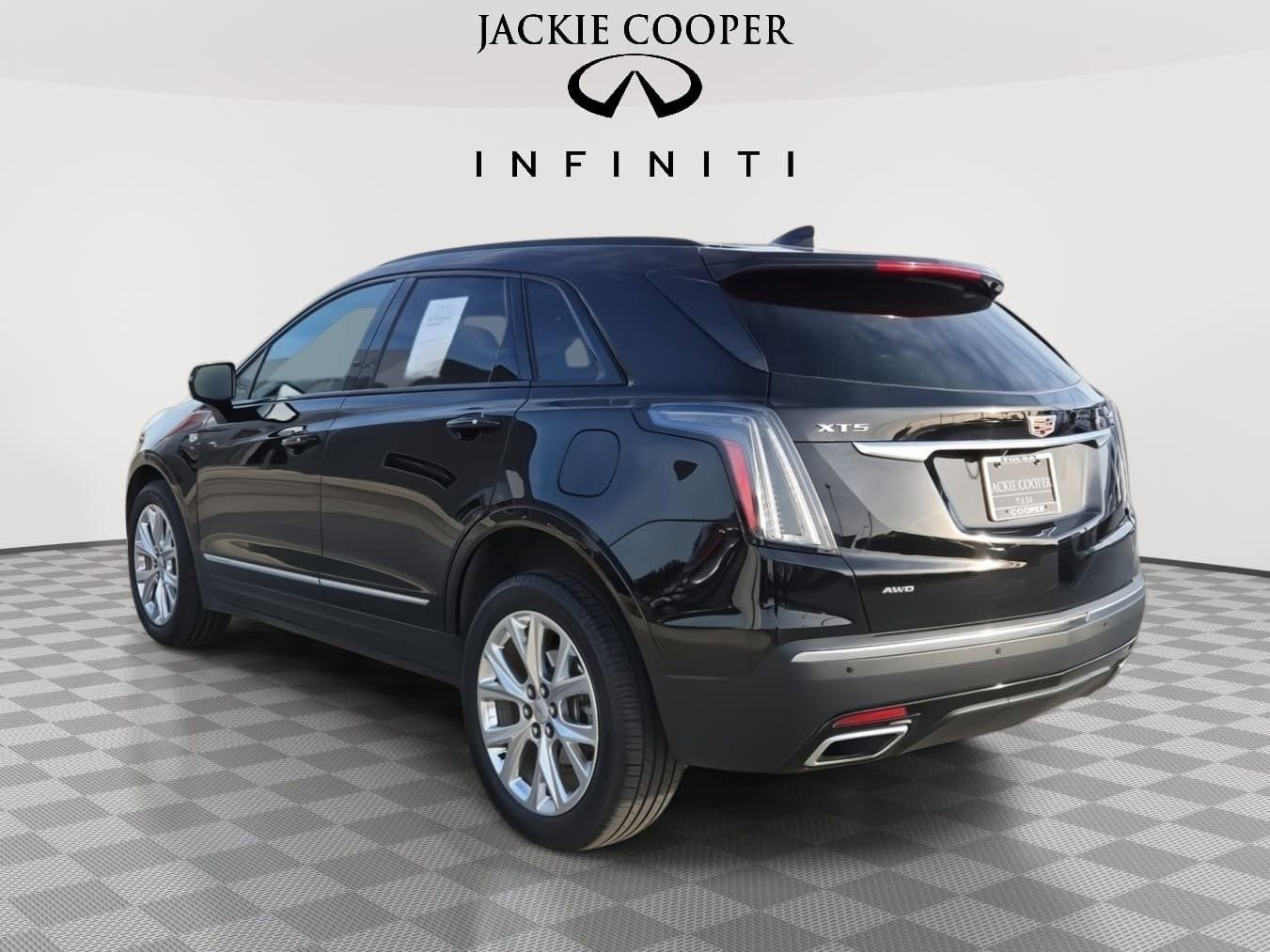 Used 2021 Cadillac XT5 Sportv image 3