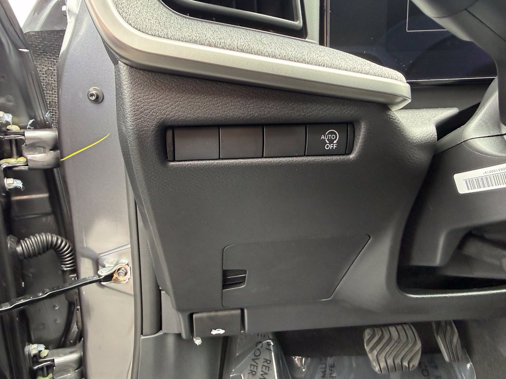 New 2026 Nissan Kicks S FWD image 7