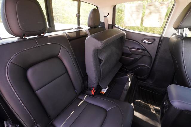 Used 2022 Chevrolet Colorado Z71 w/ Safety Package image 27