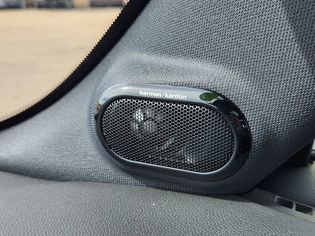 Used 2022 MINI Cooper SE image 26