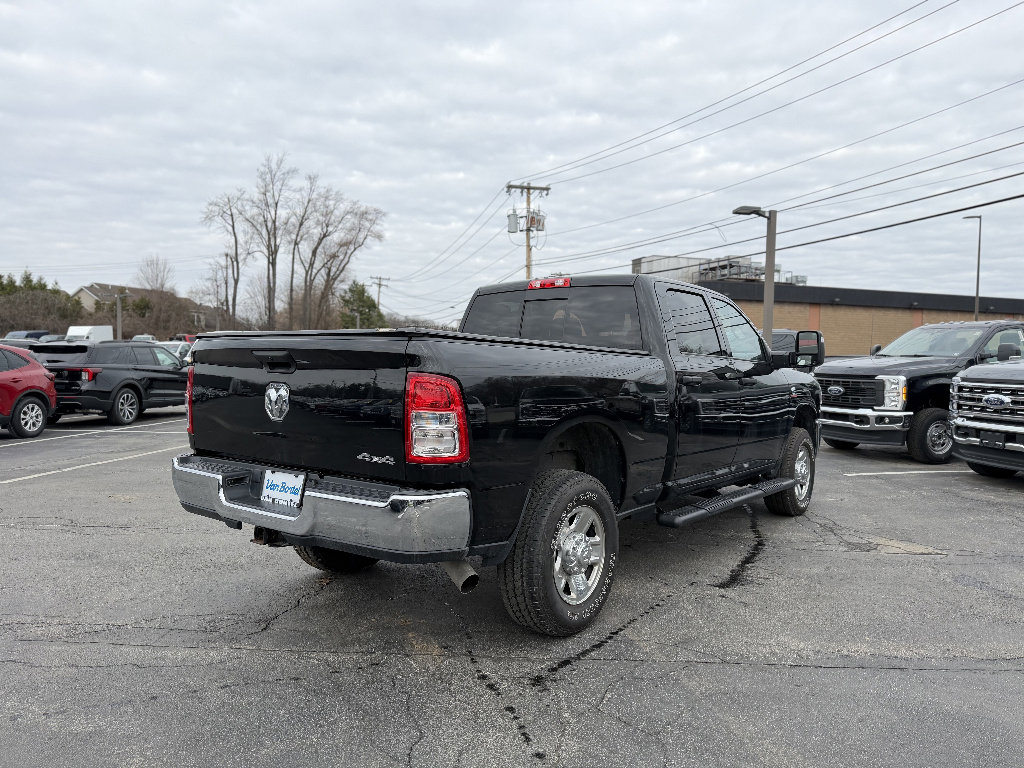 Used 2024 RAM 2500 Tradesman w/ Chrome Appearance Group image 8