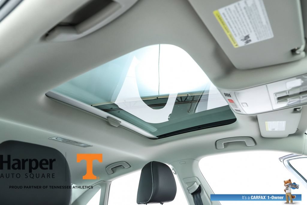 Used 2025 Volkswagen Jetta SE w/ Sunroof Package FWD image 73