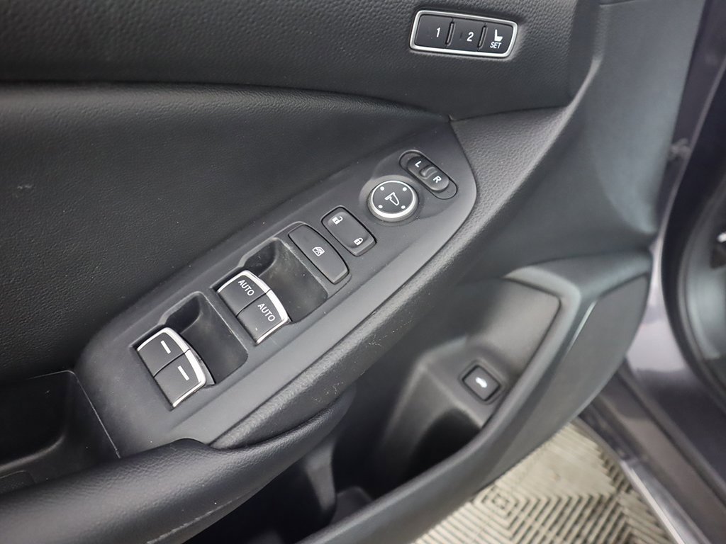 Used 2022 Honda Accord EX-L image 38