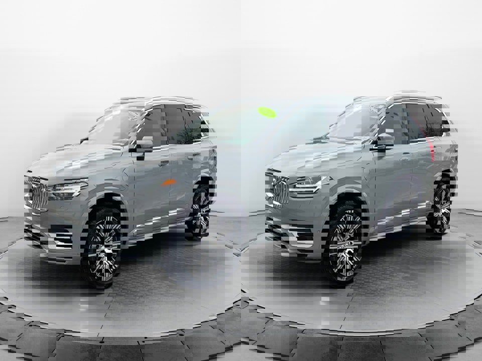 Certified 2024 Volvo XC90 T8 Plus w/ Protection Package Premier image 3