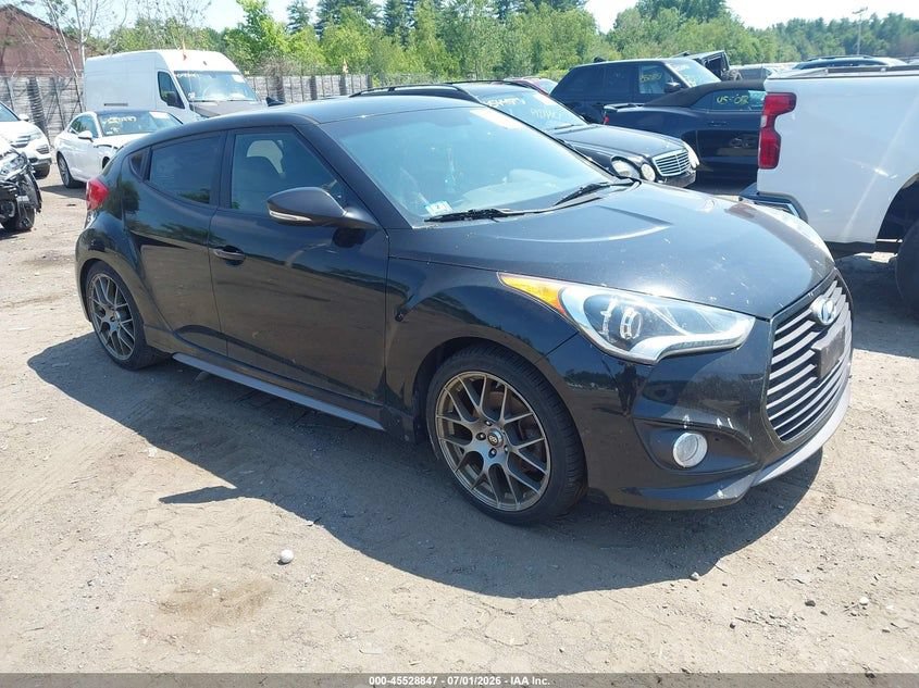 Used 2015 Hyundai Veloster Turbo FWD image 1