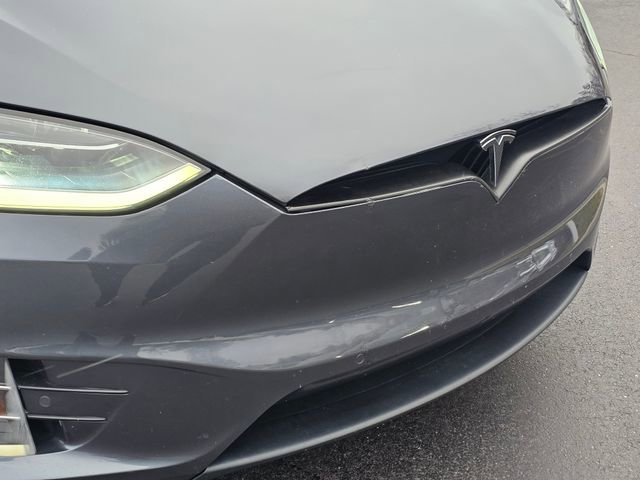 Used 2018 Tesla Model X 75D image 3