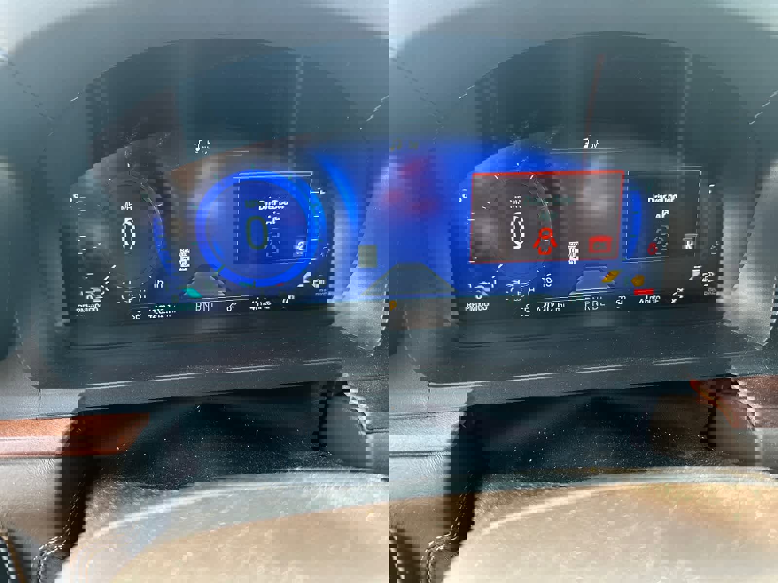 Used 2023 Ford Explorer King Ranch w/ Class IV Trailer Tow Package image 14