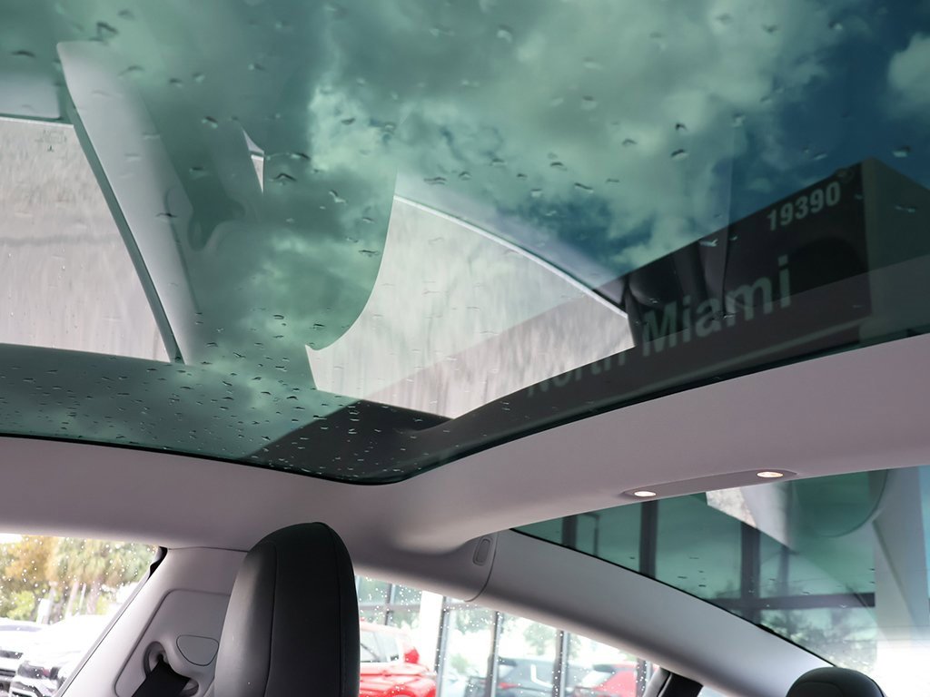 Used 2019 Tesla Model 3 Long Range image 21