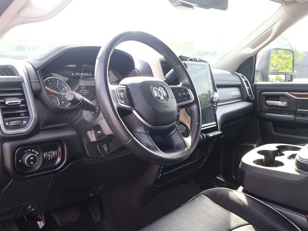 Used 2024 RAM 2500 Laramie AWD/4WD image 25