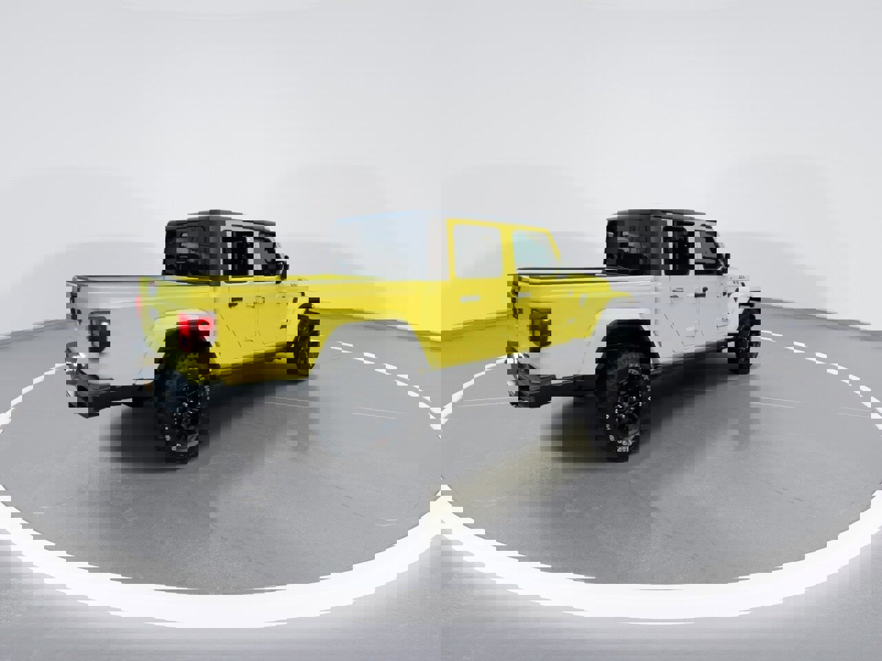 Used 2023 Jeep Gladiator Willys image 20