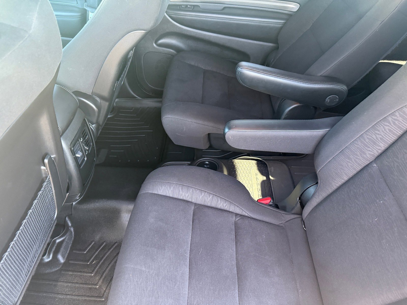 Used 2021 Dodge Durango SXT image 26