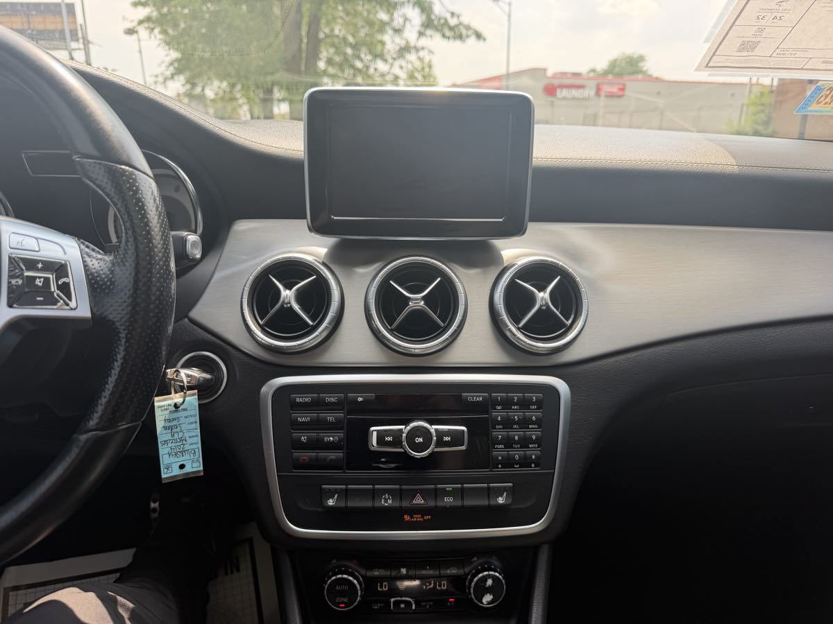 Used 2014 Mercedes-Benz CLA 250 4MATIC w/ Edition 1 Package image 35