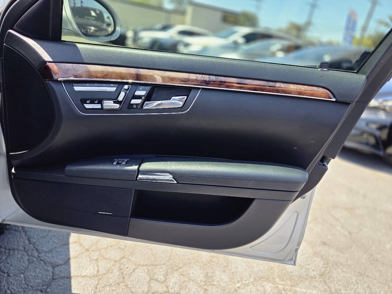 Used 2007 Mercedes-Benz S 550 image 43
