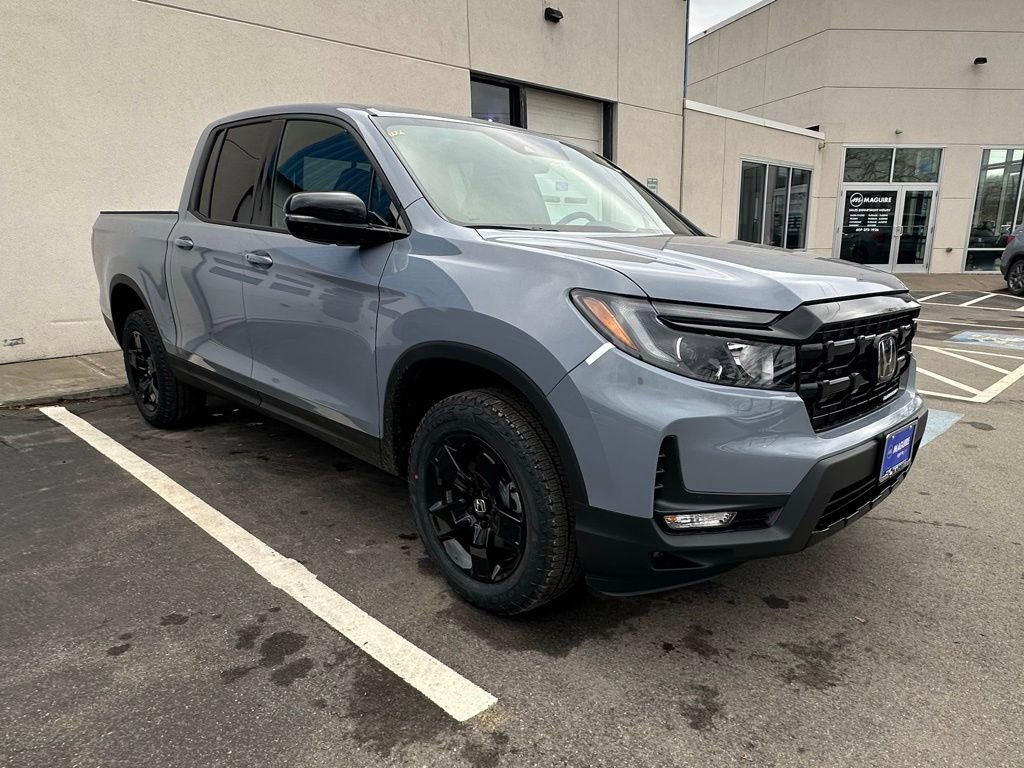 New 2026 Honda Ridgeline Black Edition image 4