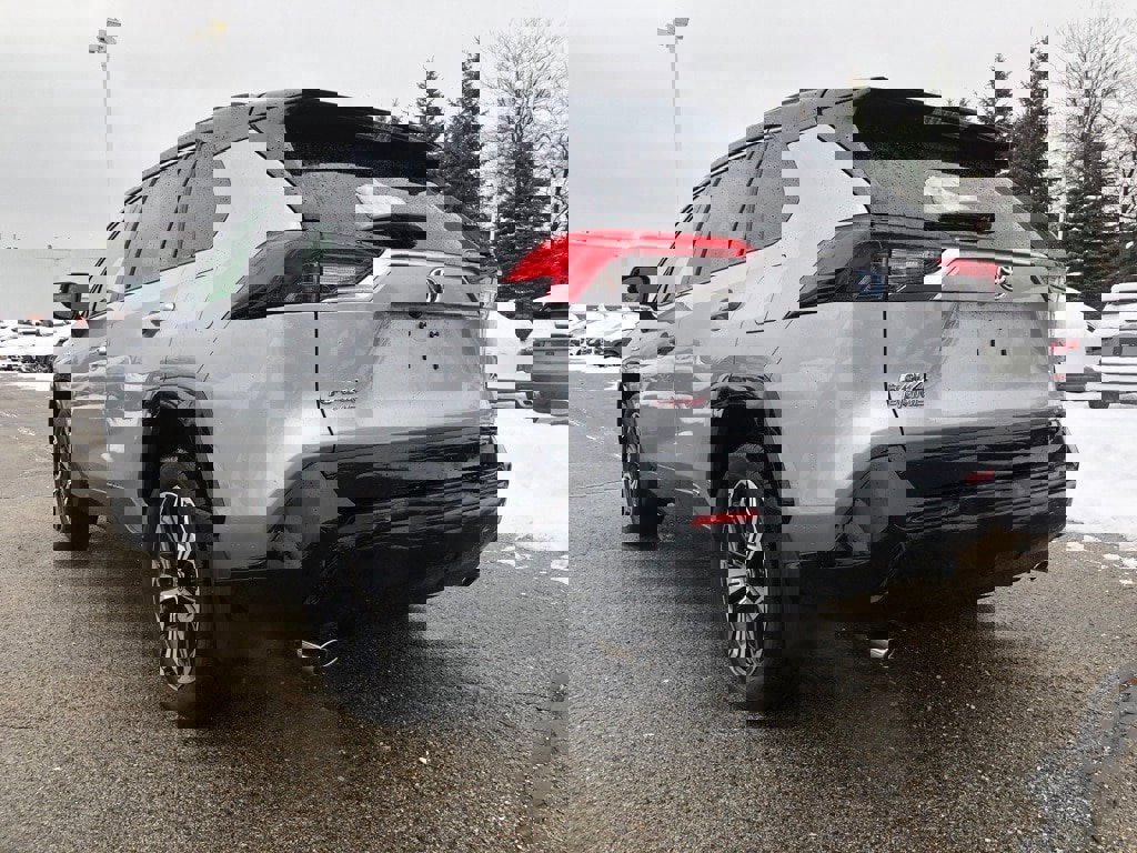 Used 2023 Toyota RAV4 XSE w/ Weather Package image 5
