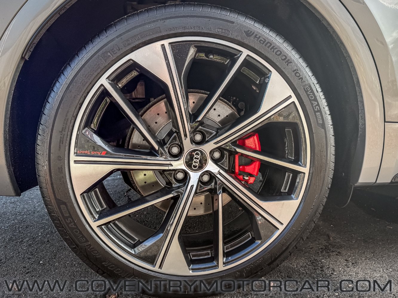 Used 2021 Audi SQ5 Premium Plus w/ Premium Plus Package AWD/4WD image 12