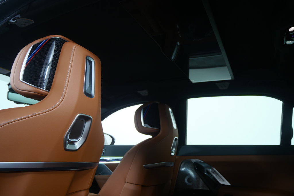 New 2026 BMW 740i w/ Executive Package RWD image 16
