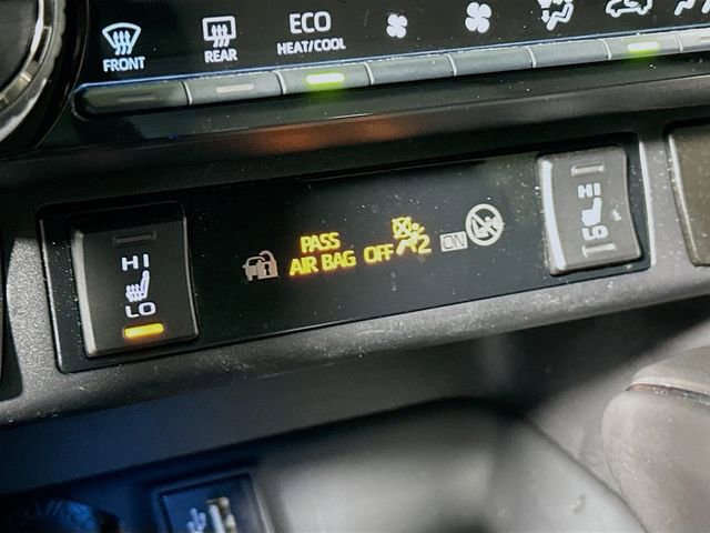 Certified 2024 Toyota RAV4 XSE w/ Advanced Technology Package AWD/4WD image 23