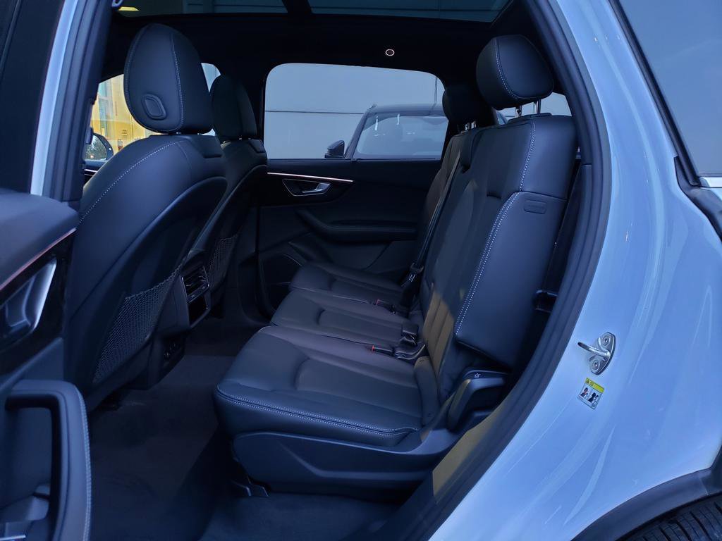 New 2026 Audi Q7 3.0T Premium Plus image 8