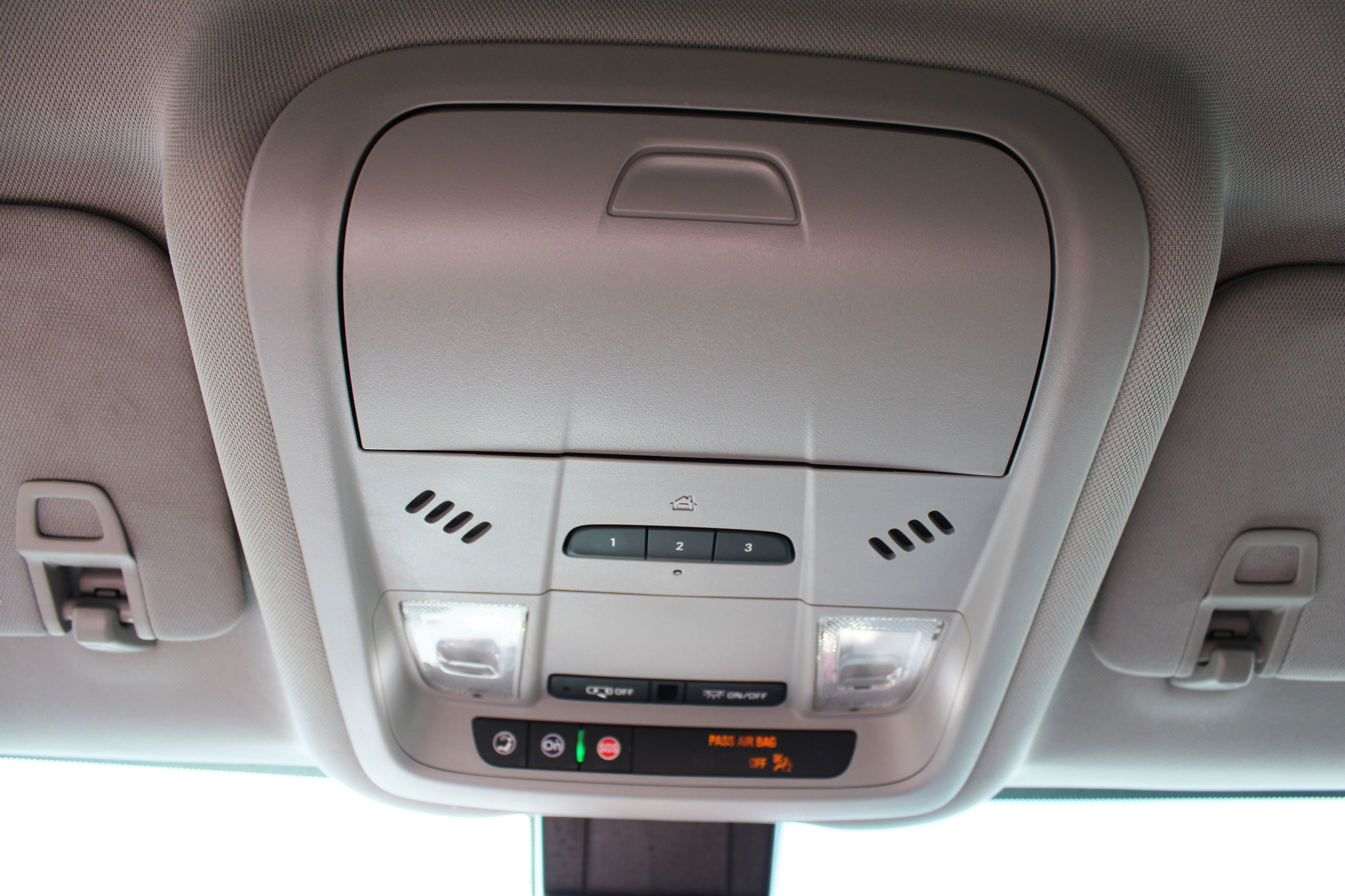 Used 2024 GMC Terrain SLT image 55