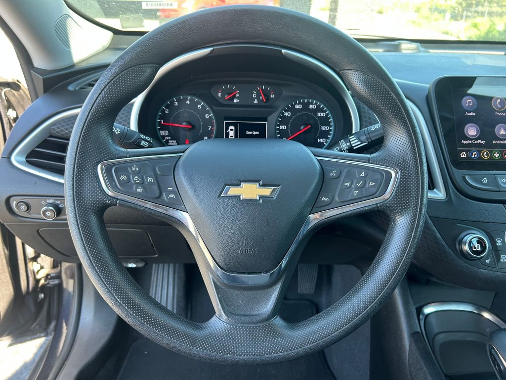 Used 2023 Chevrolet Malibu LT FWD image 21