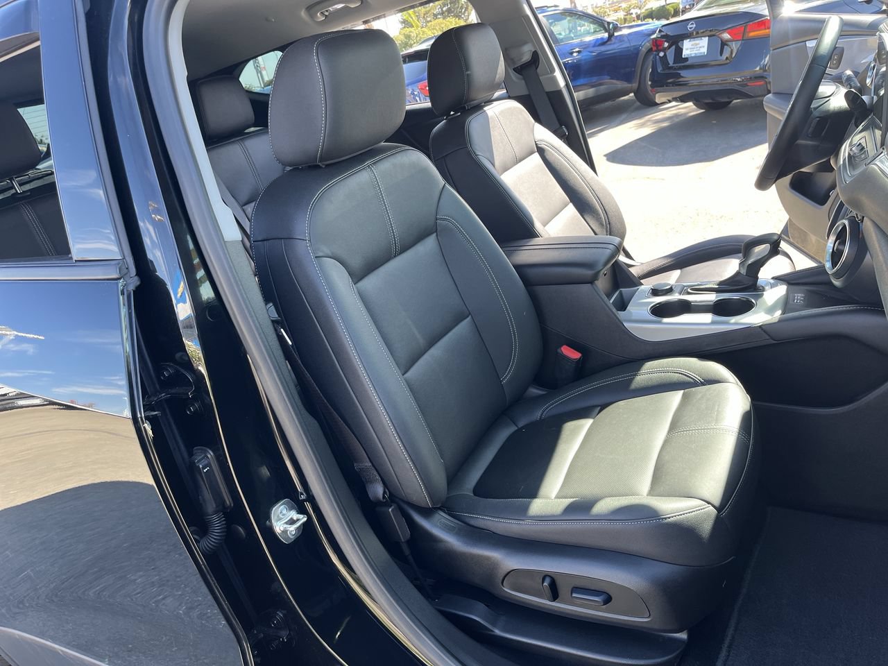 Used 2024 Chevrolet Blazer LT w/ Sound & Technology Package AWD/4WD image 27