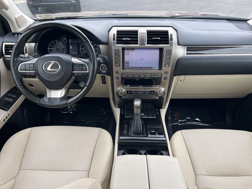 Certified 2020 Lexus GX 460 Premium w/ Premium Package AWD/4WD image 10