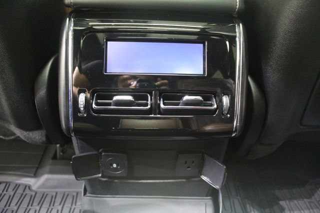 Used 2023 Lincoln Aviator Reserve w/ Equipment Group 201A AWD/4WD image 22