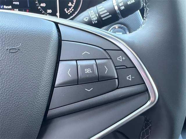 New 2025 Cadillac XT5 Luxury image 24